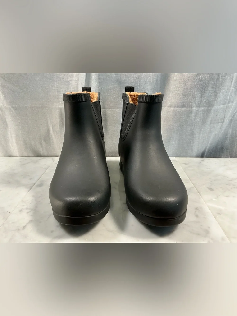 Chooka Black Low Chelsea Rain Booties Size 10w, 8m *New